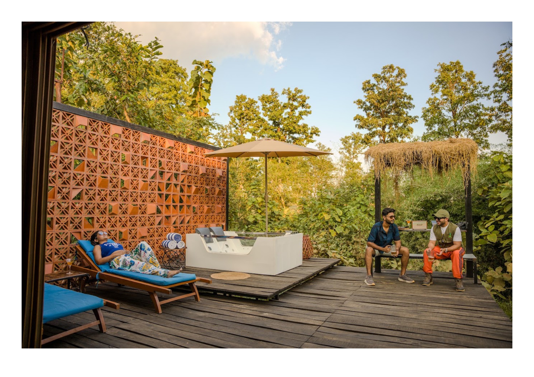 7 Tiger Resort Riverside View